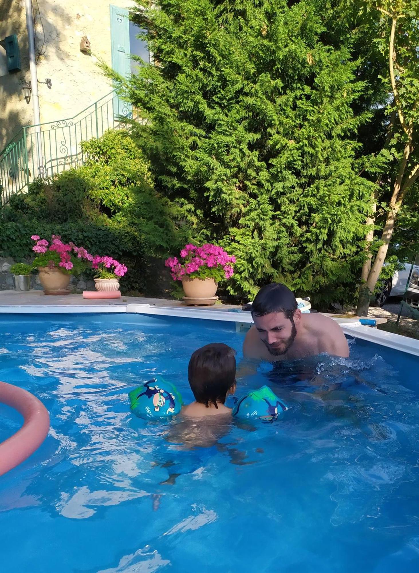 Hébergement de vacances Arthur Et Germaine Maisonnette A La Campagne Avec Un Grand Jardin